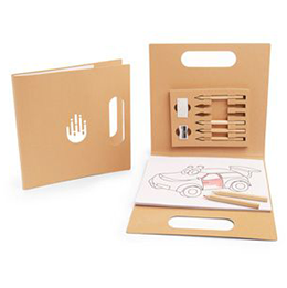 Malbuch mit Buntstiften