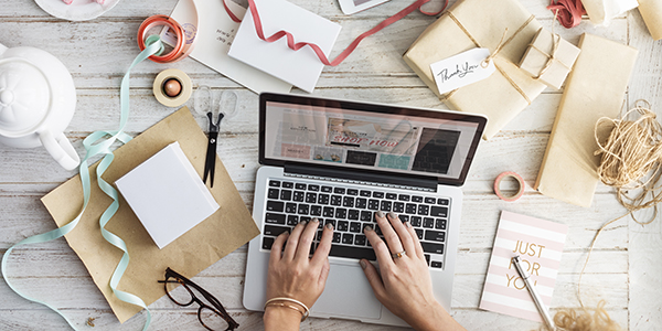 Gift Present Celebrate Party Wrapped Simple Concept