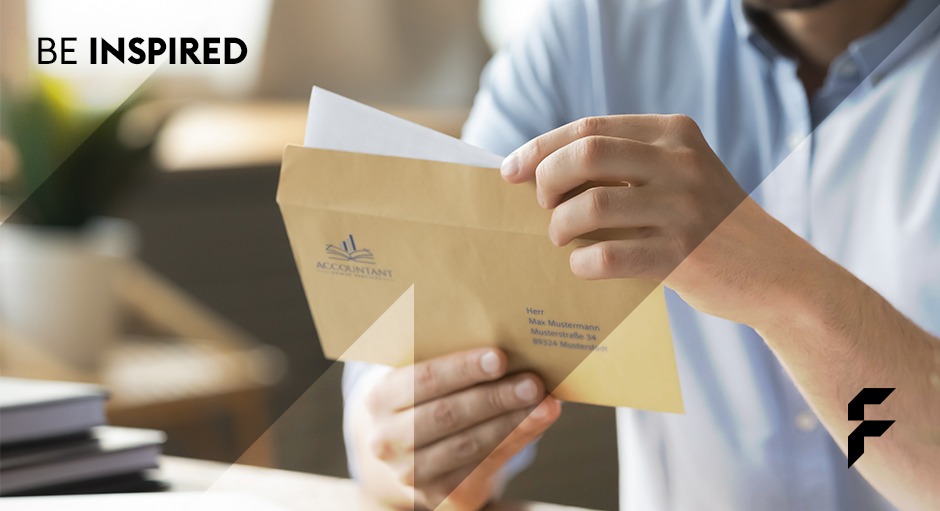 FLYERALARM Blog Titelbild Vielfalt der Versamtumschläge